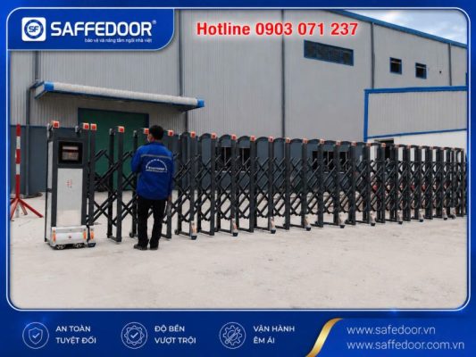 cổng xếp hợp kim nhôm