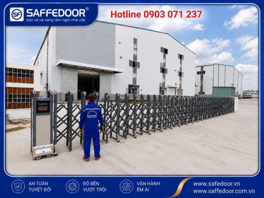 cổng xếp hợp kim nhôm